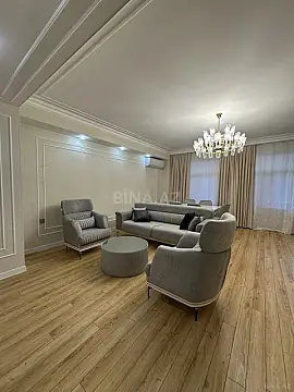 Kirayə verilir 4 otaqlı mənzil 190 m²