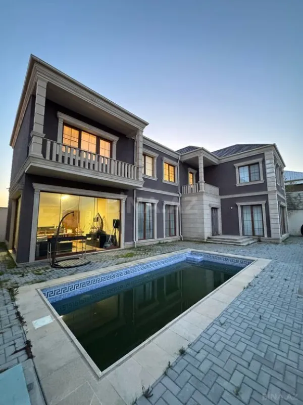 Satılır 5 otaqlı həyət evi 500 m²
