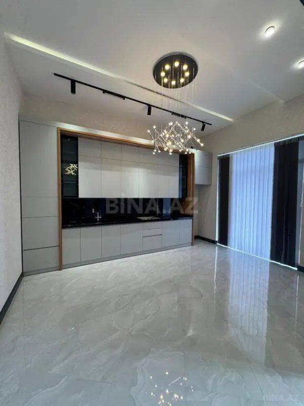 Satılır 4 otaqlı həyət evi 170 m²