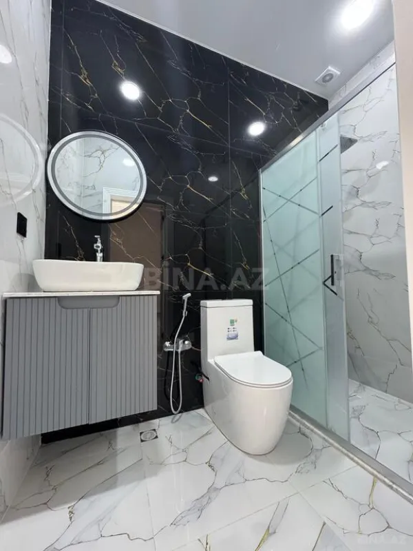 Satılır 4 otaqlı həyət evi 180 m²