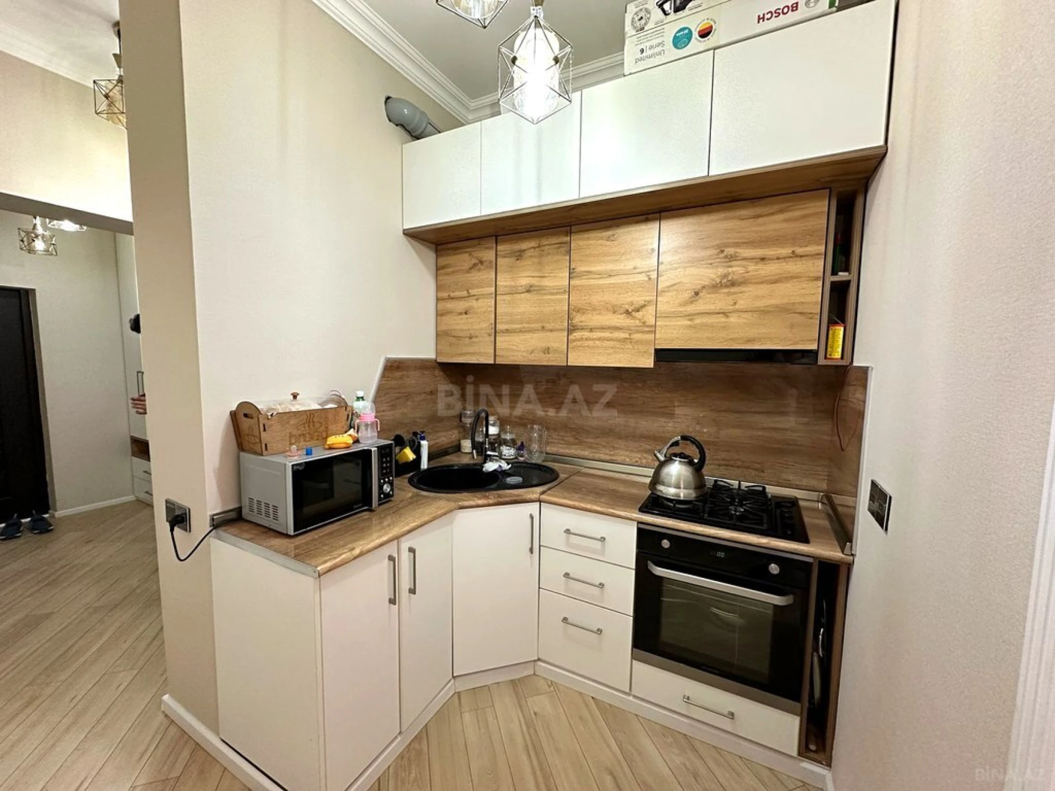 Satılır 2 otaqlı mənzil 64 m²