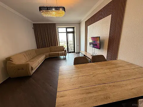 Kirayə verilir 3 otaqlı mənzil 120 m²