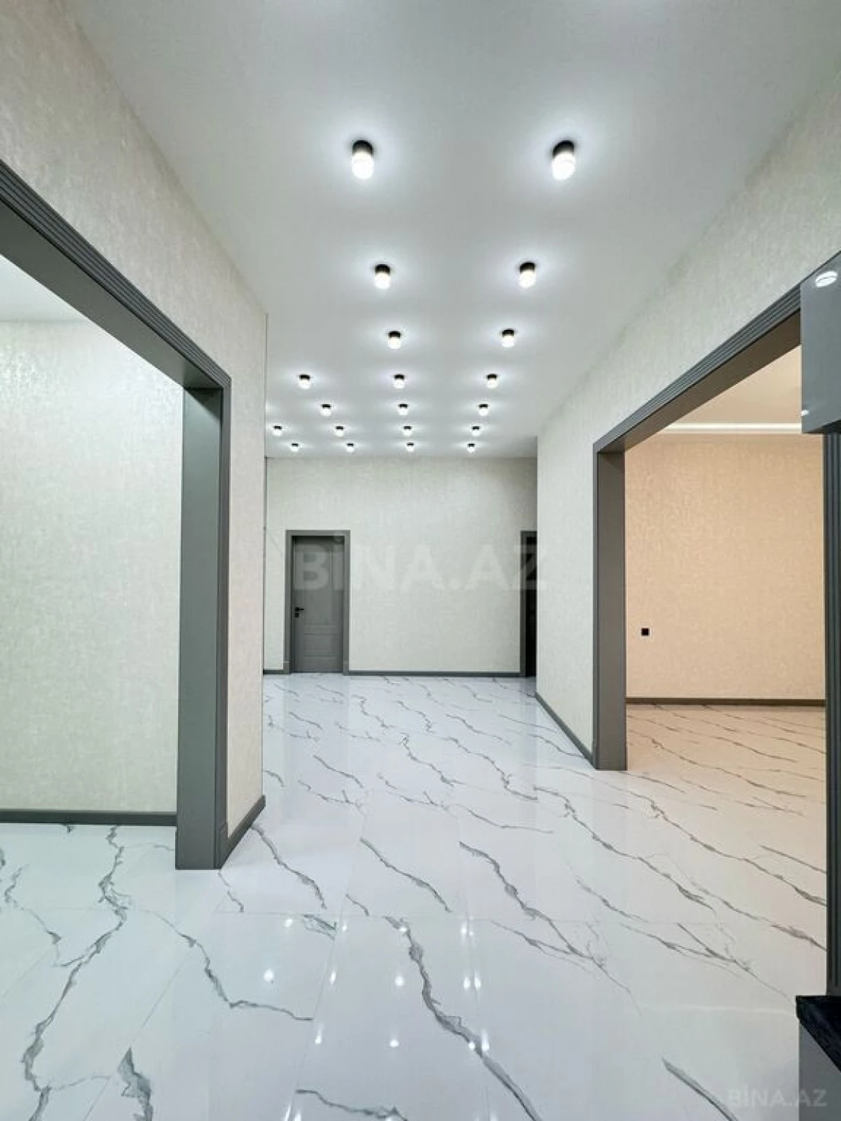 Satılır 4 otaqlı həyət evi 180 m²