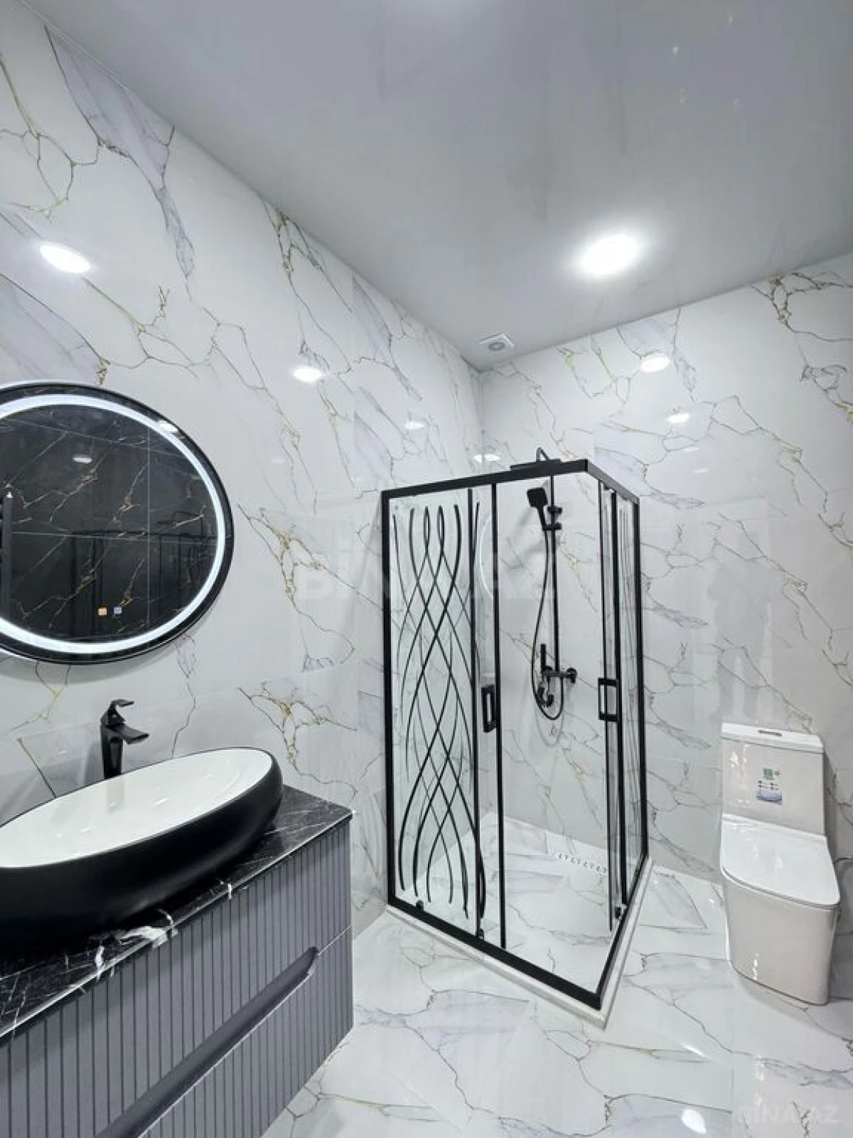 Satılır 4 otaqlı həyət evi 180 m²