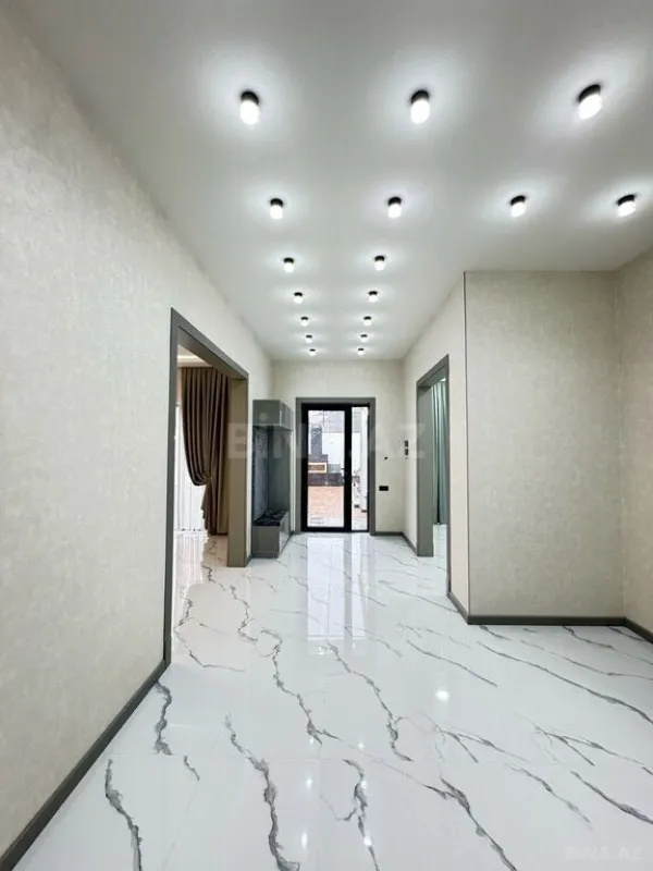 Satılır 4 otaqlı həyət evi 180 m²