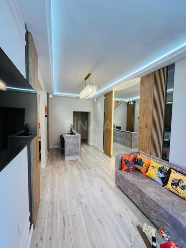 Kirayə verilir 4 otaqlı mənzil 80 m²