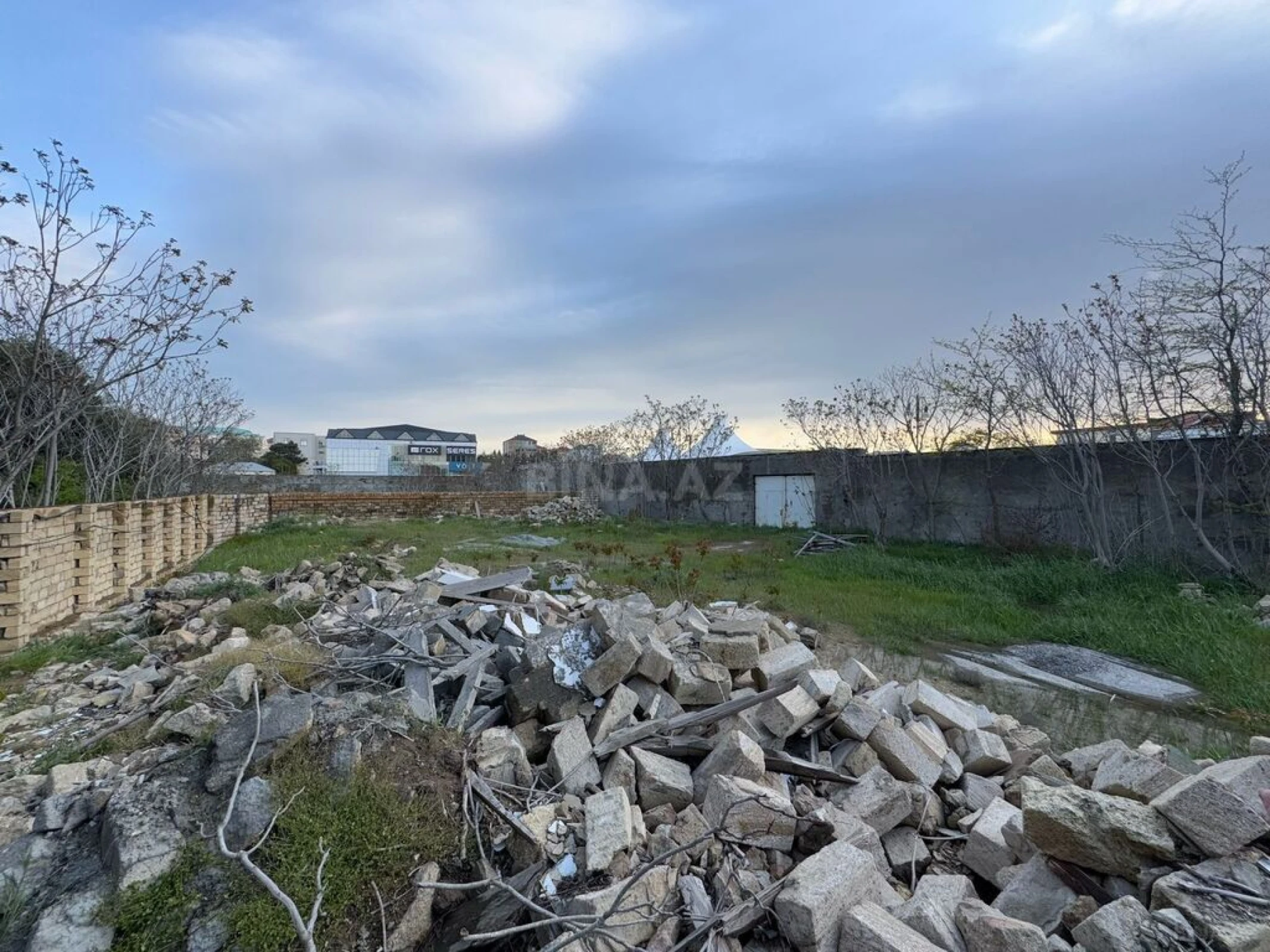 Satılır torpaq sahəsi 12.2 m²