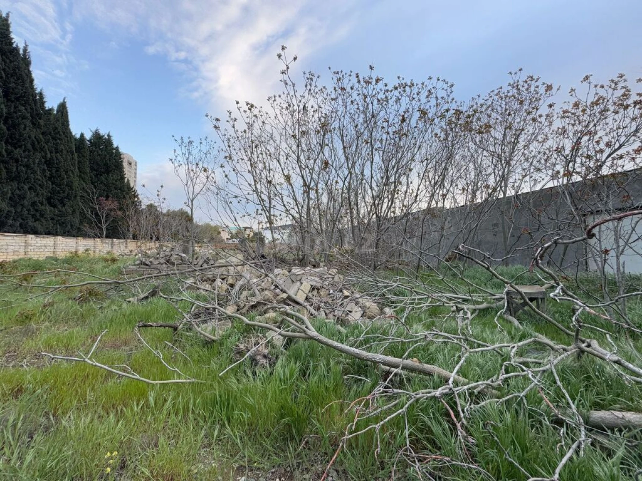 Satılır torpaq sahəsi 12.2 m²