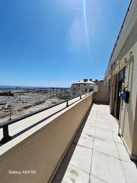 Satılır 2 otaqlı mənzil 150 m²