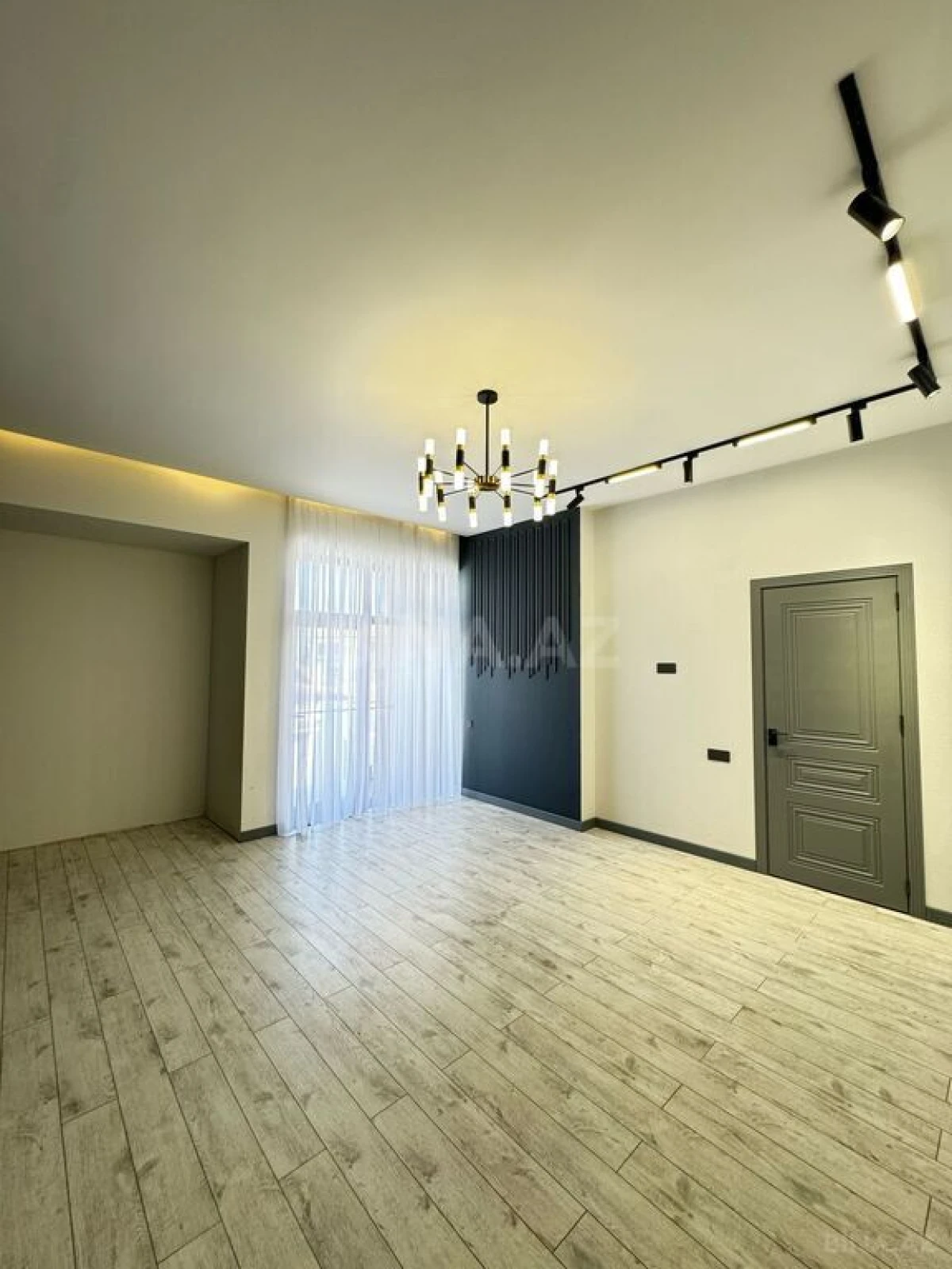 Satılır 4 otaqlı həyət evi 260 m²