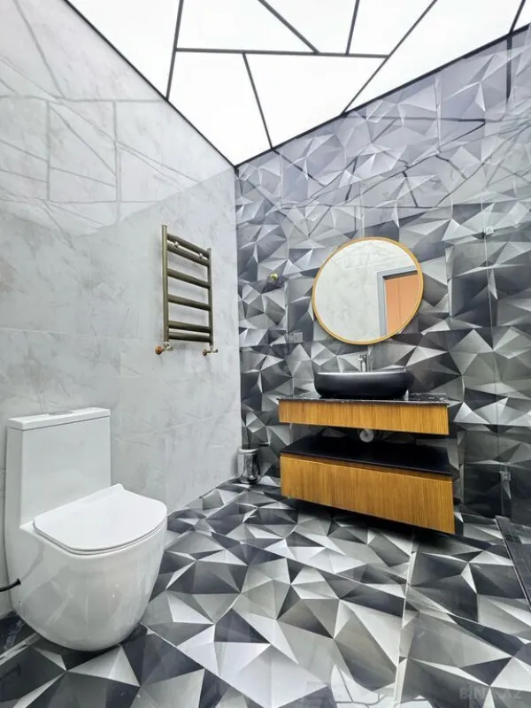 Satılır 4 otaqlı həyət evi 260 m²