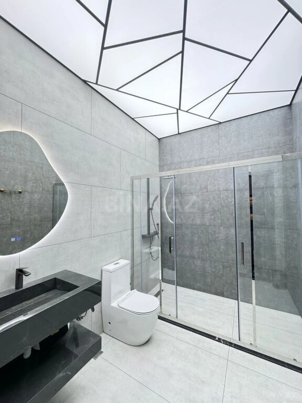 Satılır 4 otaqlı həyət evi 260 m²