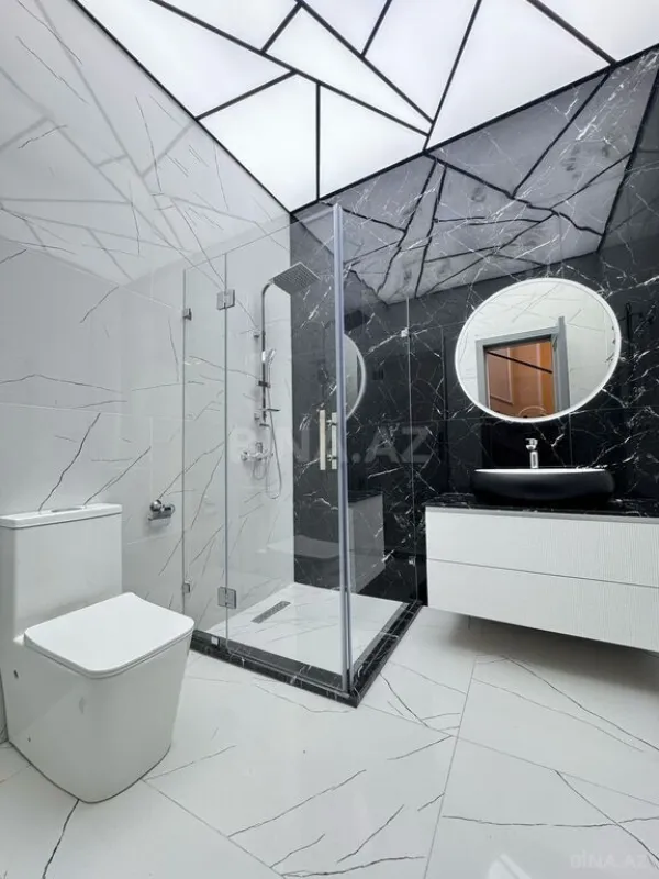 Satılır 4 otaqlı həyət evi 260 m²