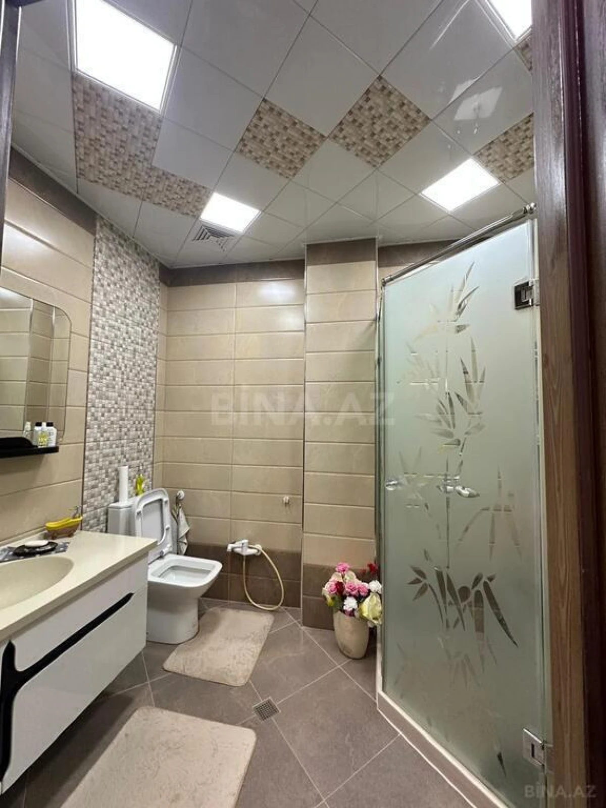 Satılır 2 otaqlı mənzil 85 m²