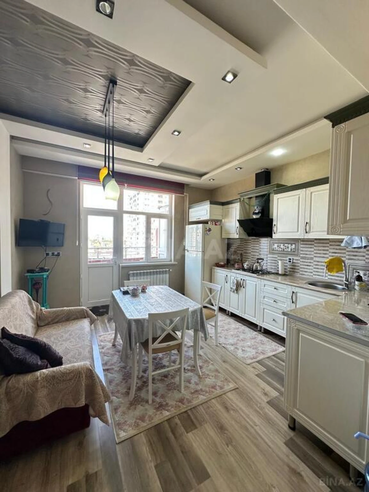 Satılır 2 otaqlı mənzil 85 m²