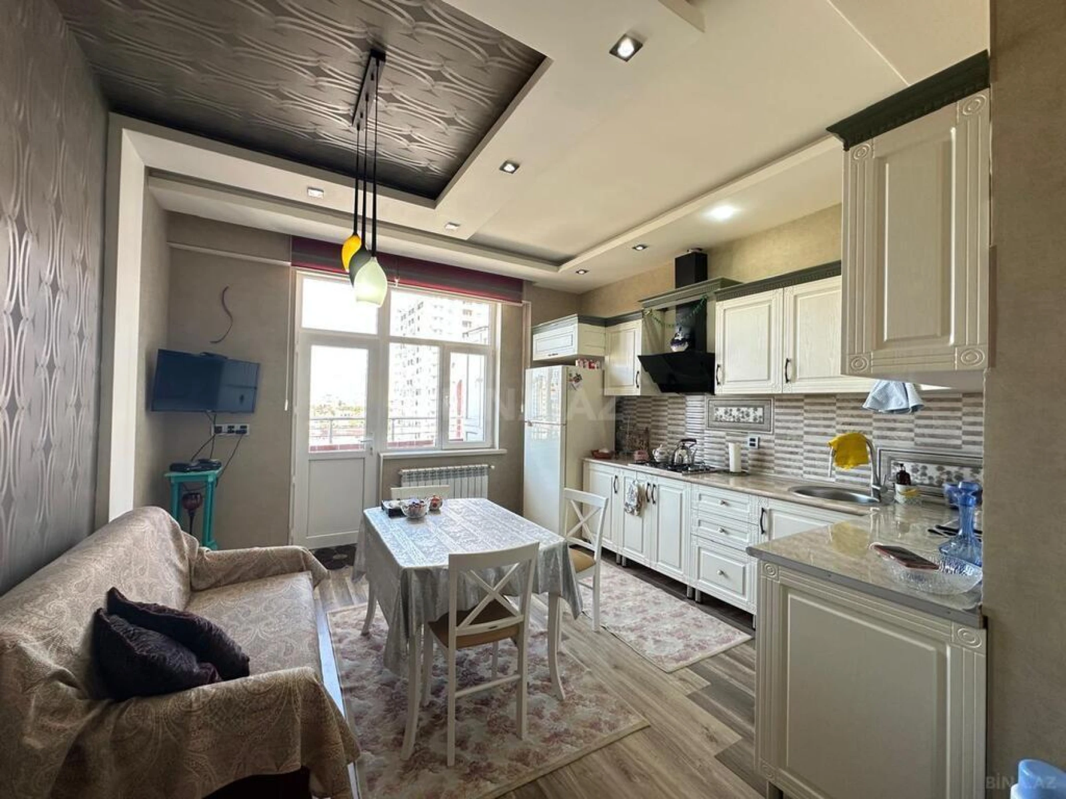 Satılır 2 otaqlı mənzil 85 m²