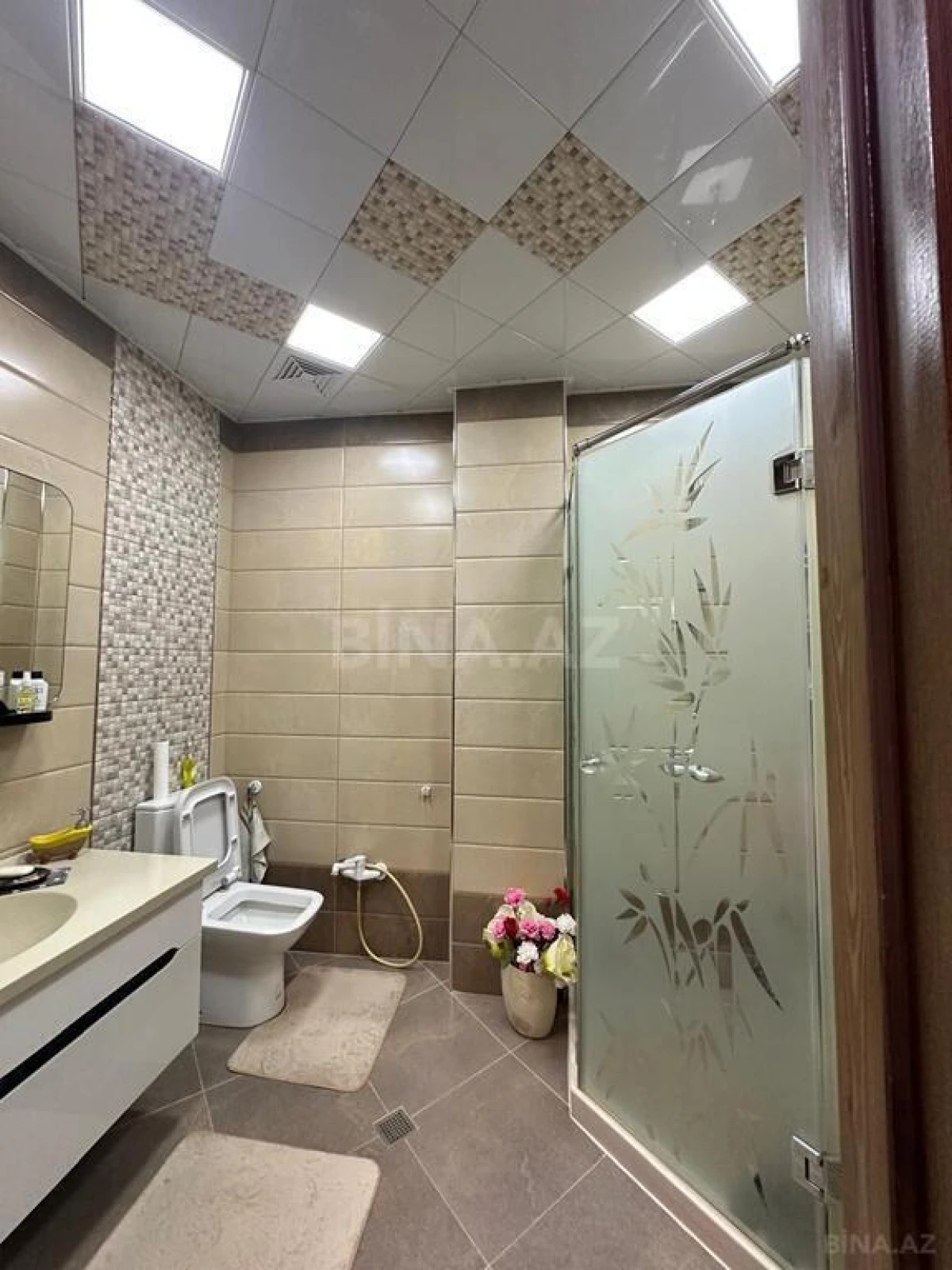 Satılır 2 otaqlı mənzil 85 m²