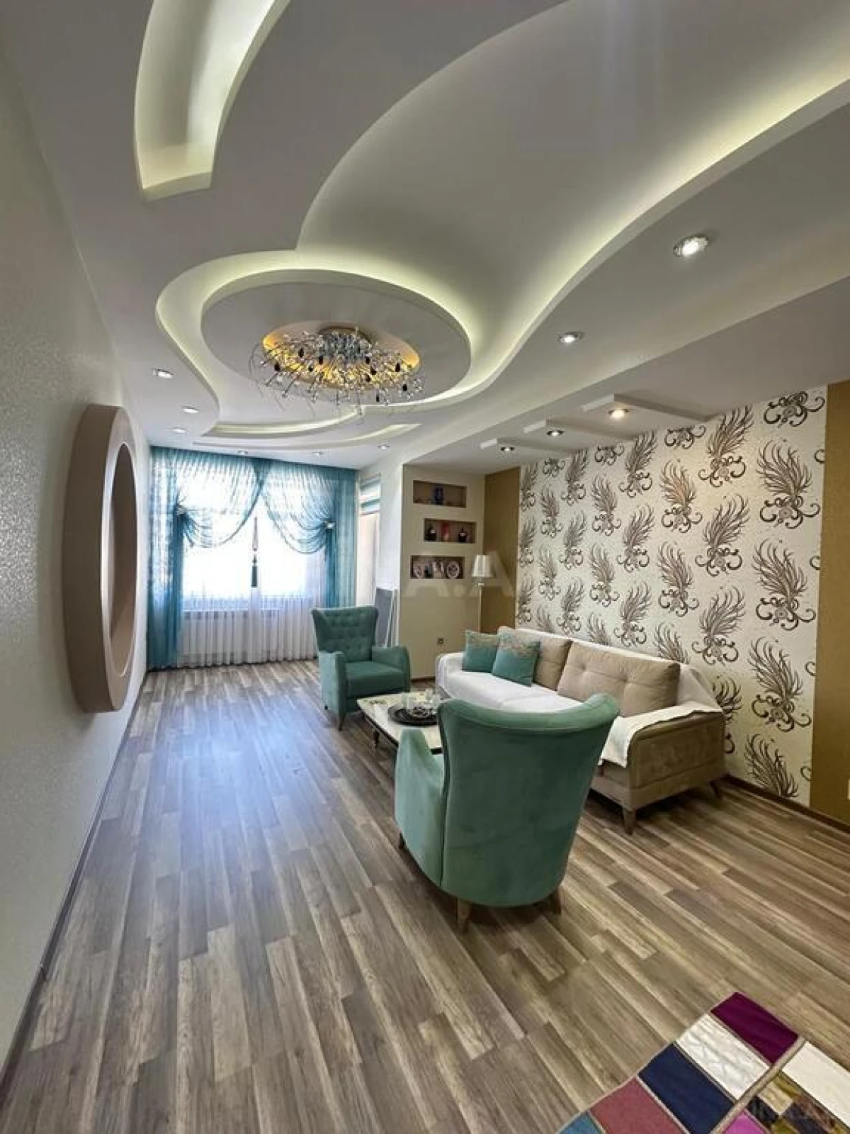 Satılır 2 otaqlı mənzil 85 m²