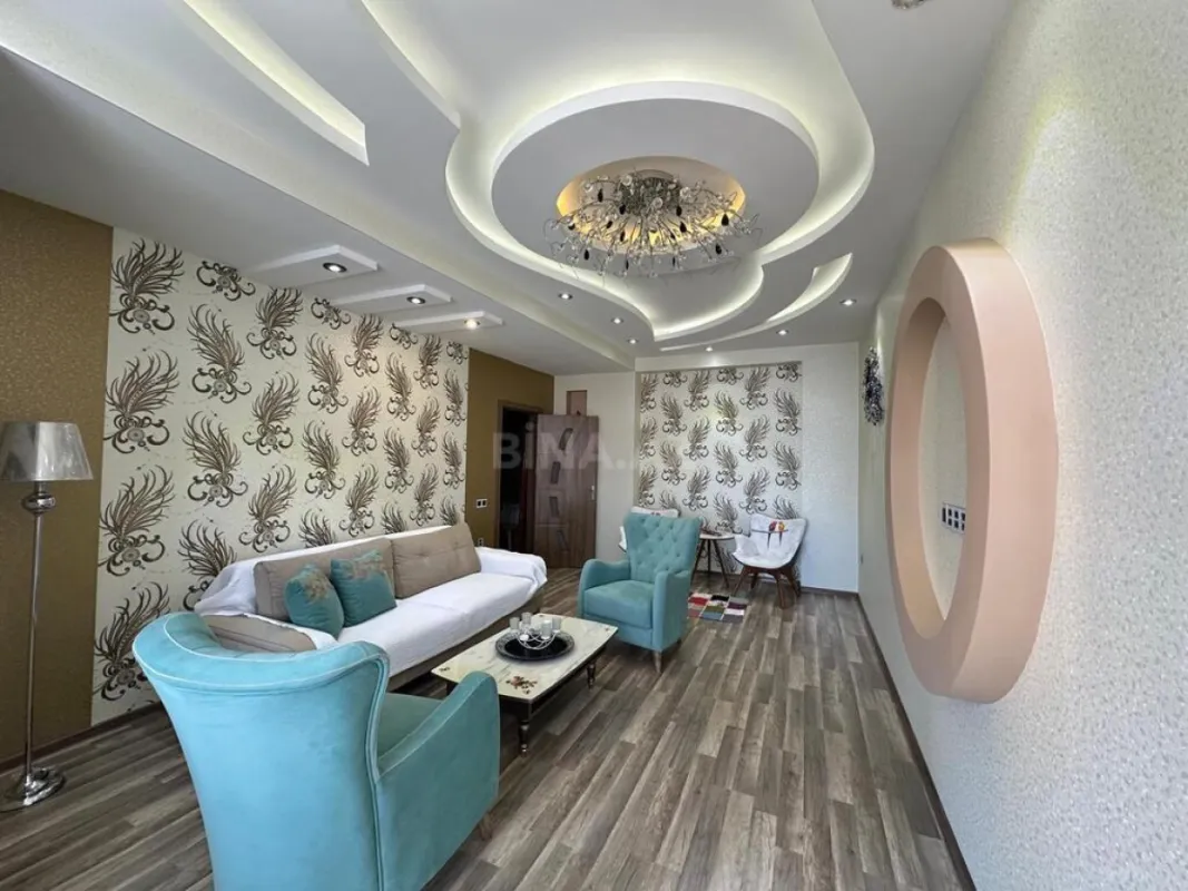 Satılır 2 otaqlı mənzil 85 m²