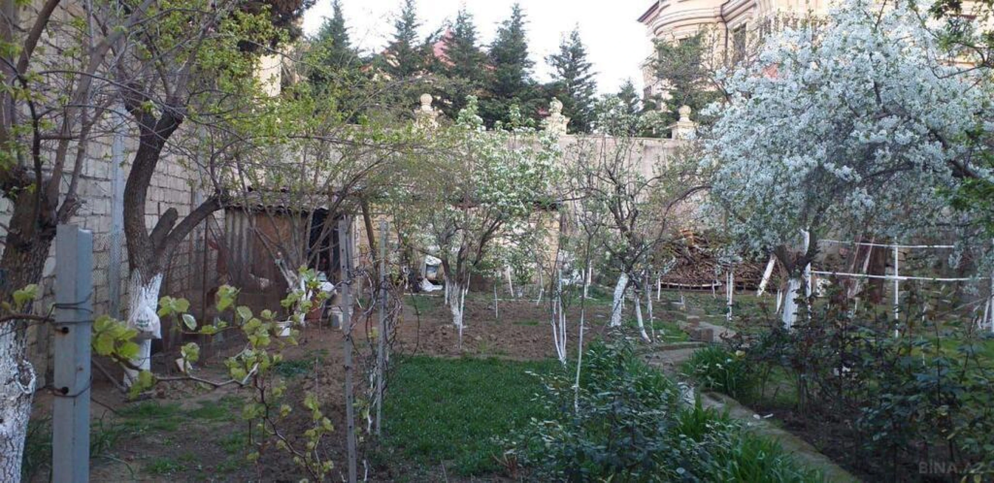 Satılır torpaq sahəsi 8 m²