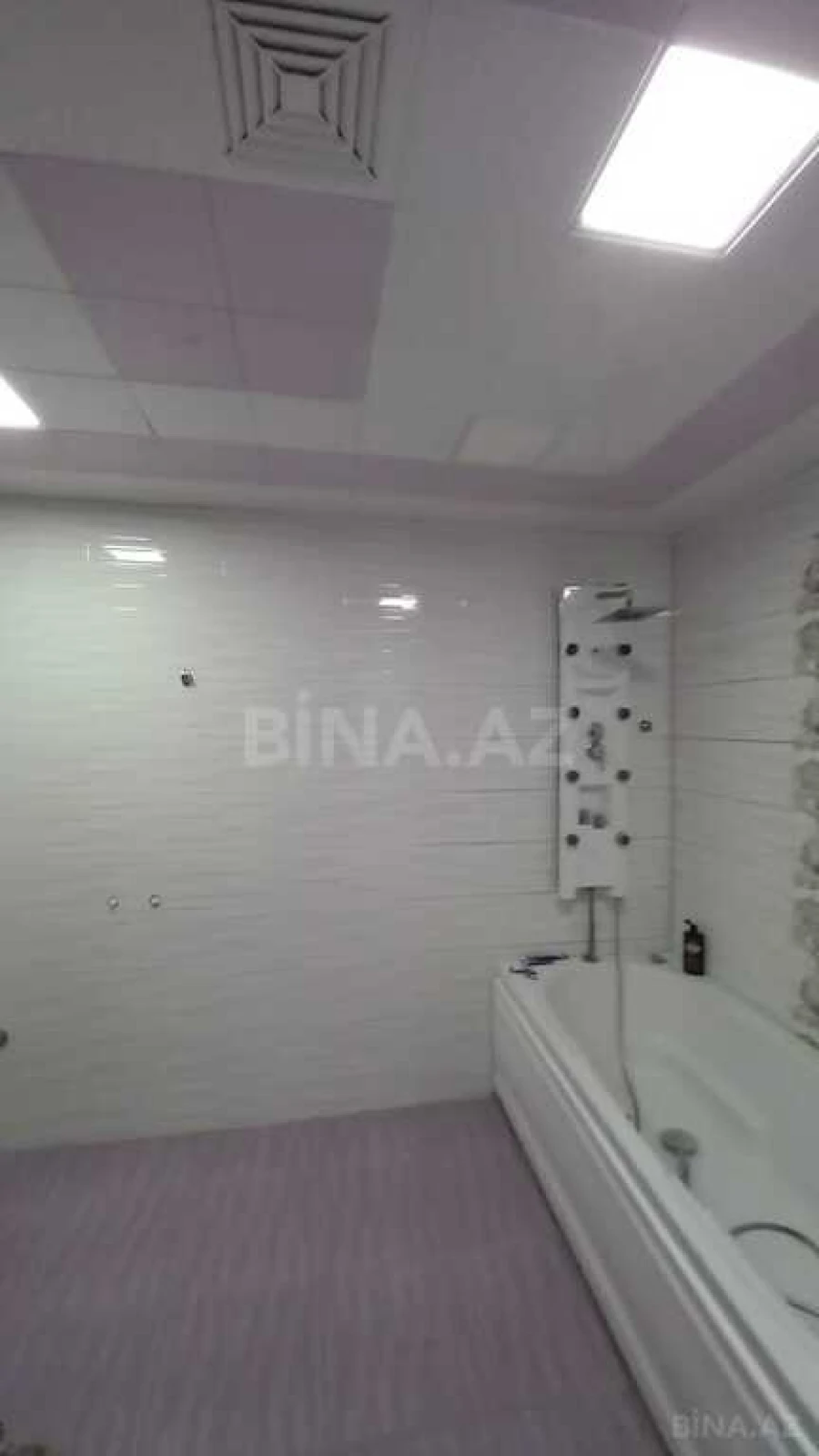 Satılır 4 otaqlı mənzil 210 m²