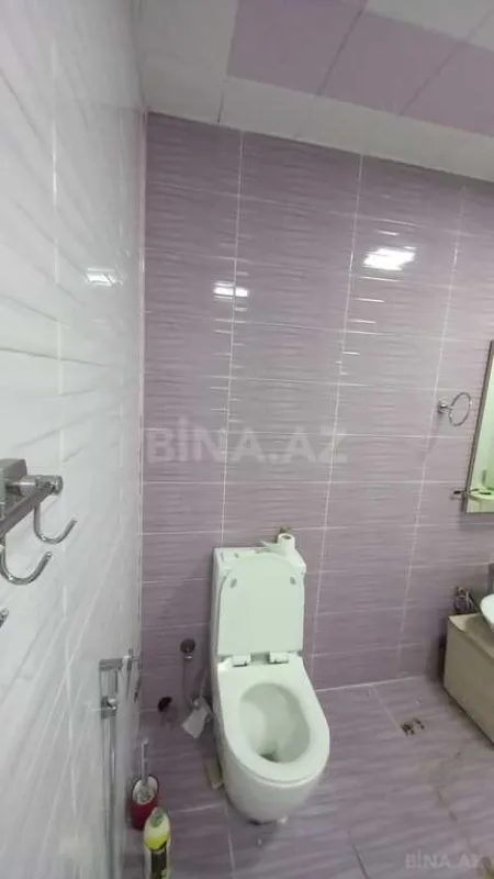 Satılır 4 otaqlı mənzil 210 m²