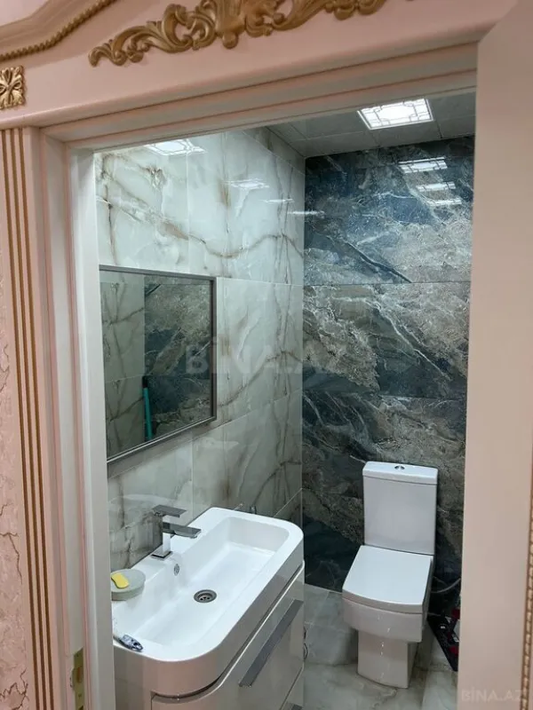 Satılır 3 otaqlı mənzil 147 m²