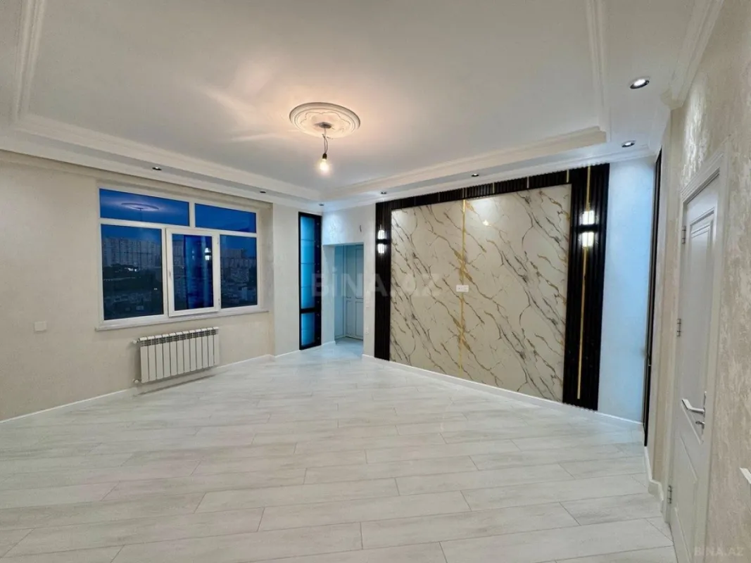 Satılır 3 otaqlı mənzil 83 m²