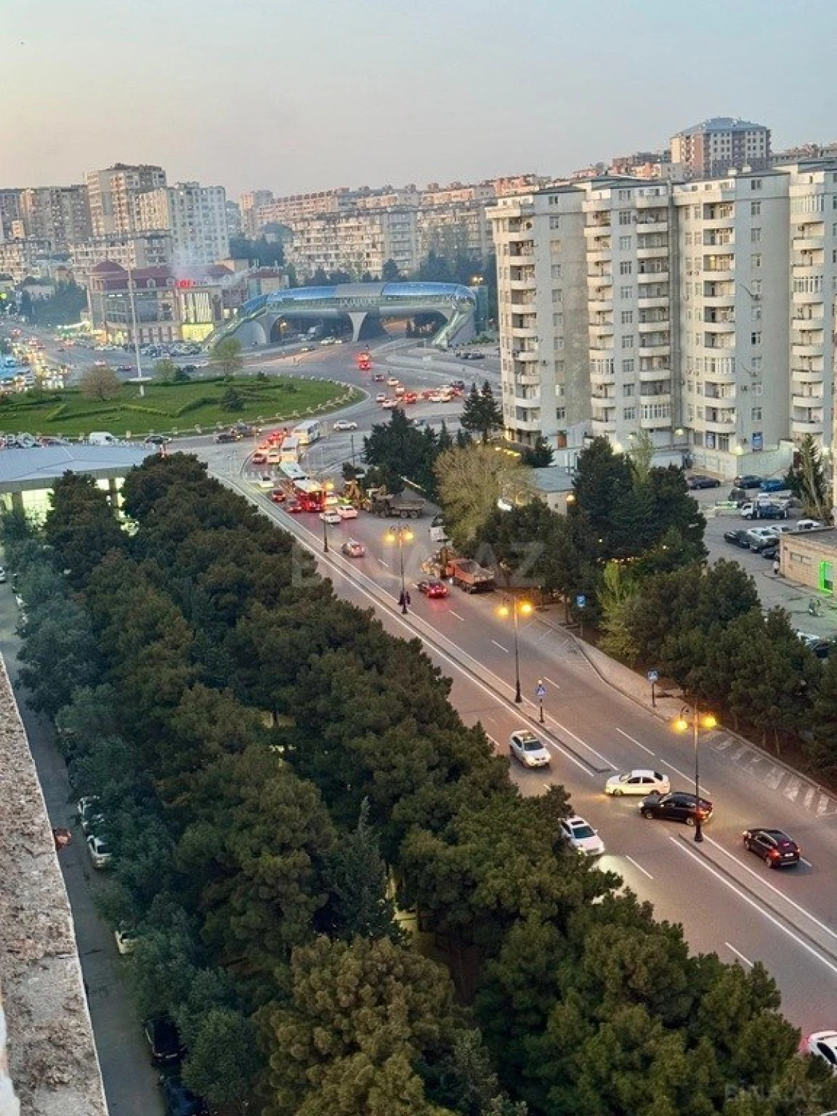 Satılır 3 otaqlı mənzil 83 m²