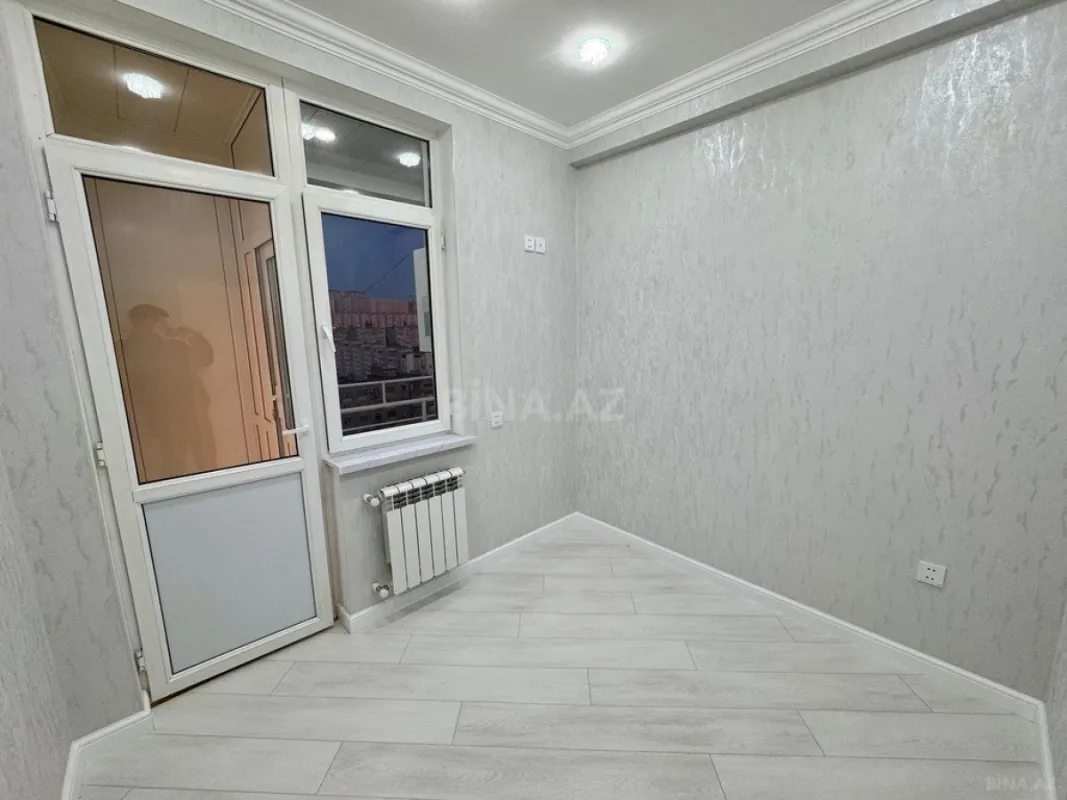 Satılır 3 otaqlı mənzil 83 m²
