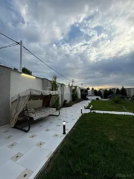 Kirayə verilir 5 otaqlı həyət evi 320 m²