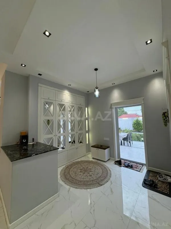 Kirayə verilir 5 otaqlı həyət evi 320 m²