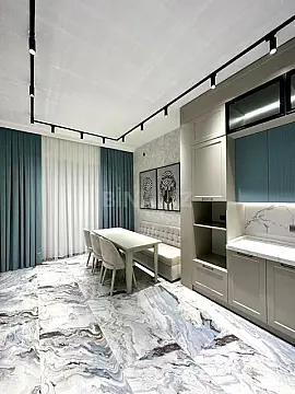 Kirayə verilir 6 otaqlı həyət evi 350 m²