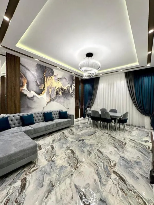 Kirayə verilir 6 otaqlı həyət evi 350 m²