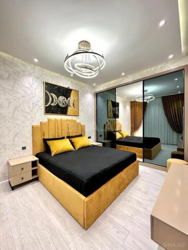 Kirayə verilir 6 otaqlı həyət evi 350 m²