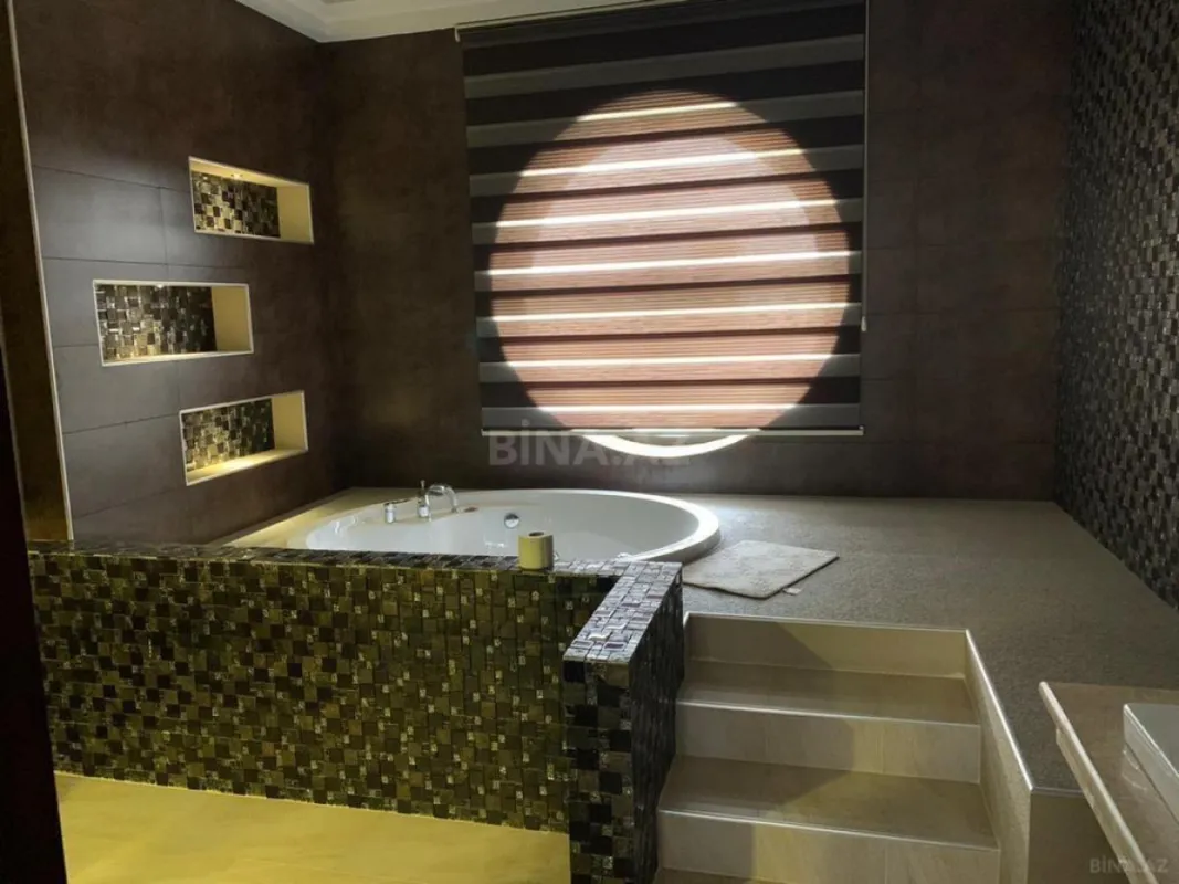 Kirayə verilir 6 otaqlı həyət evi 315 m²