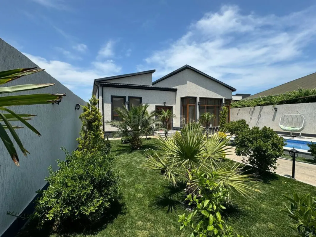 Kirayə verilir 5 otaqlı həyət evi 280 m²