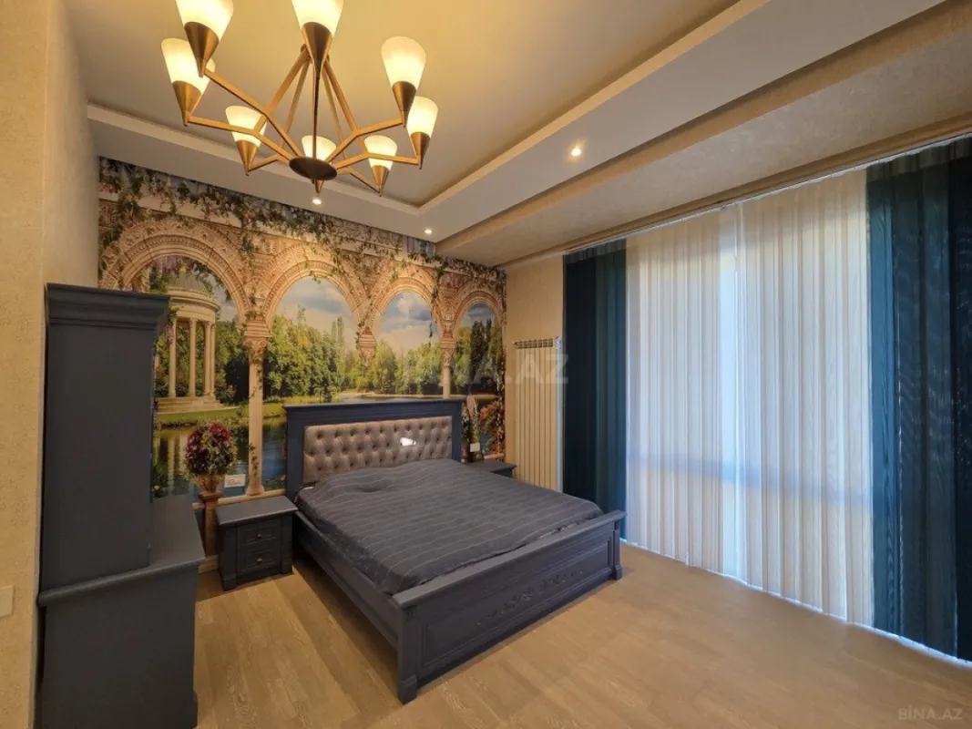 Kirayə verilir 6 otaqlı həyət evi 380 m²