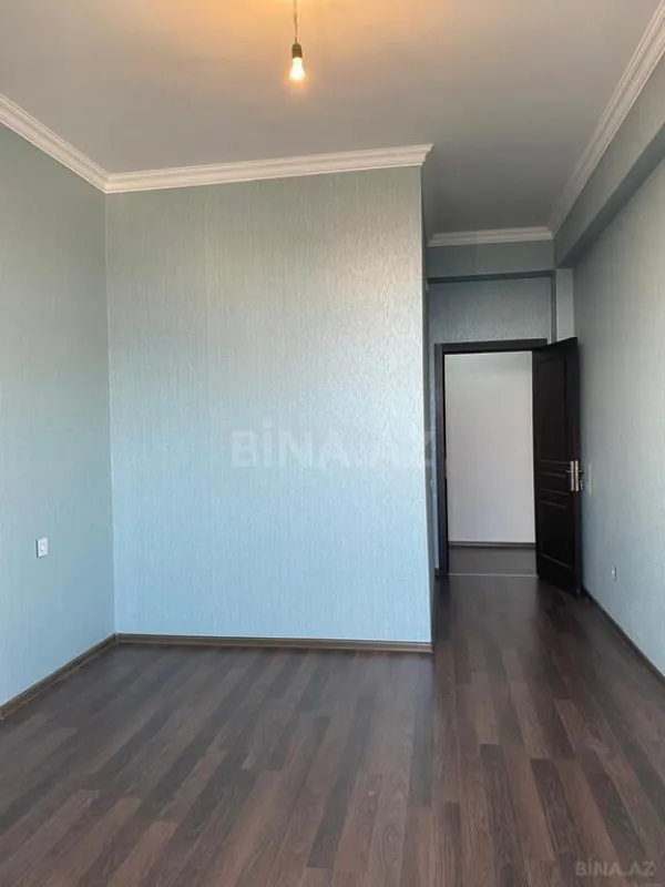 Satılır 4 otaqlı mənzil 99 m²