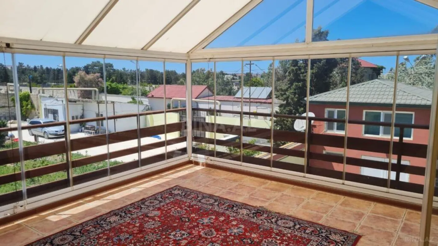 Kirayə verilir 5 otaqlı həyət evi 400 m²