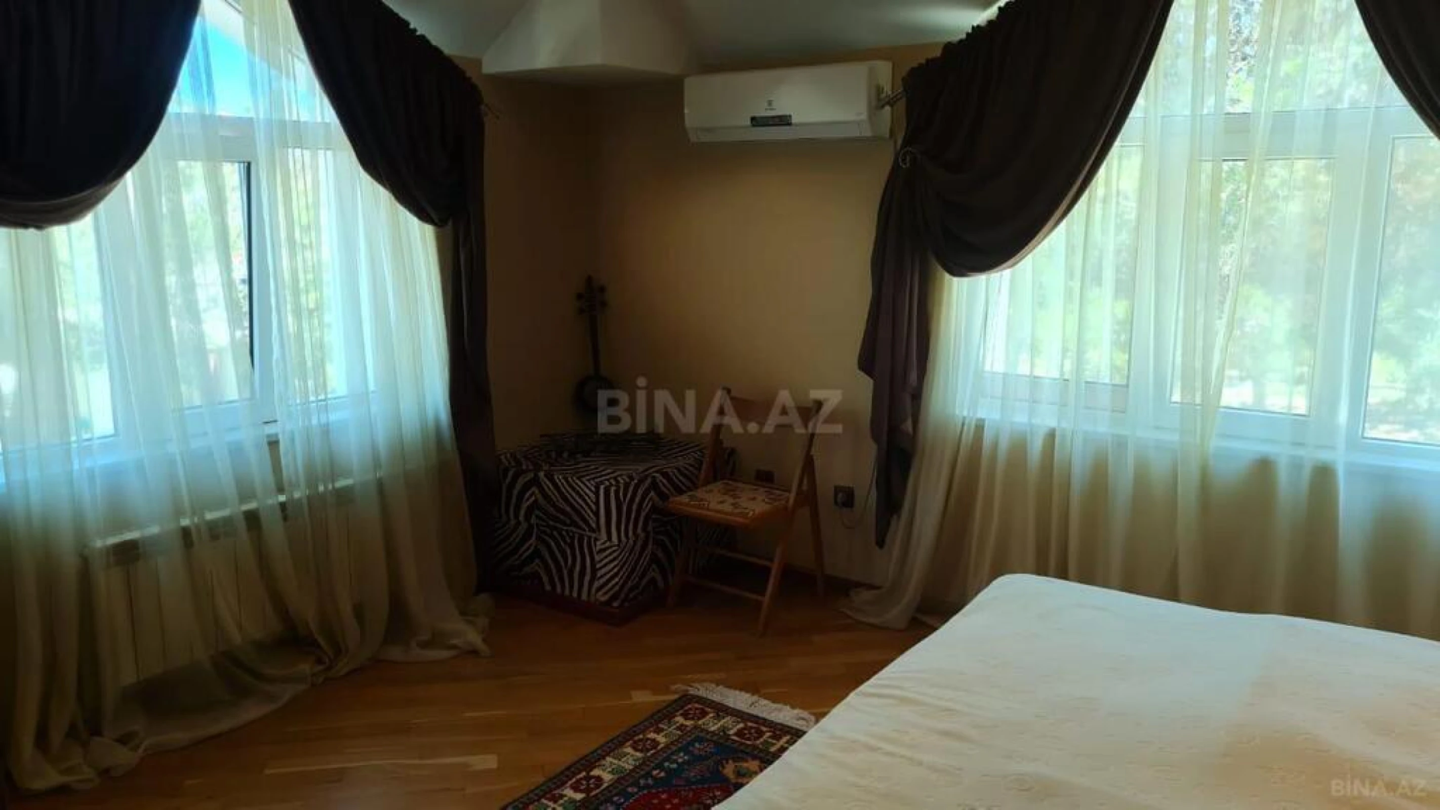 Kirayə verilir 5 otaqlı həyət evi 400 m²