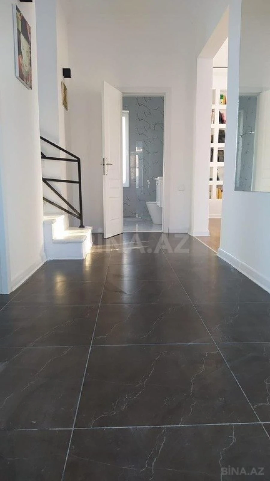 Kirayə verilir 5 otaqlı həyət evi 380 m²