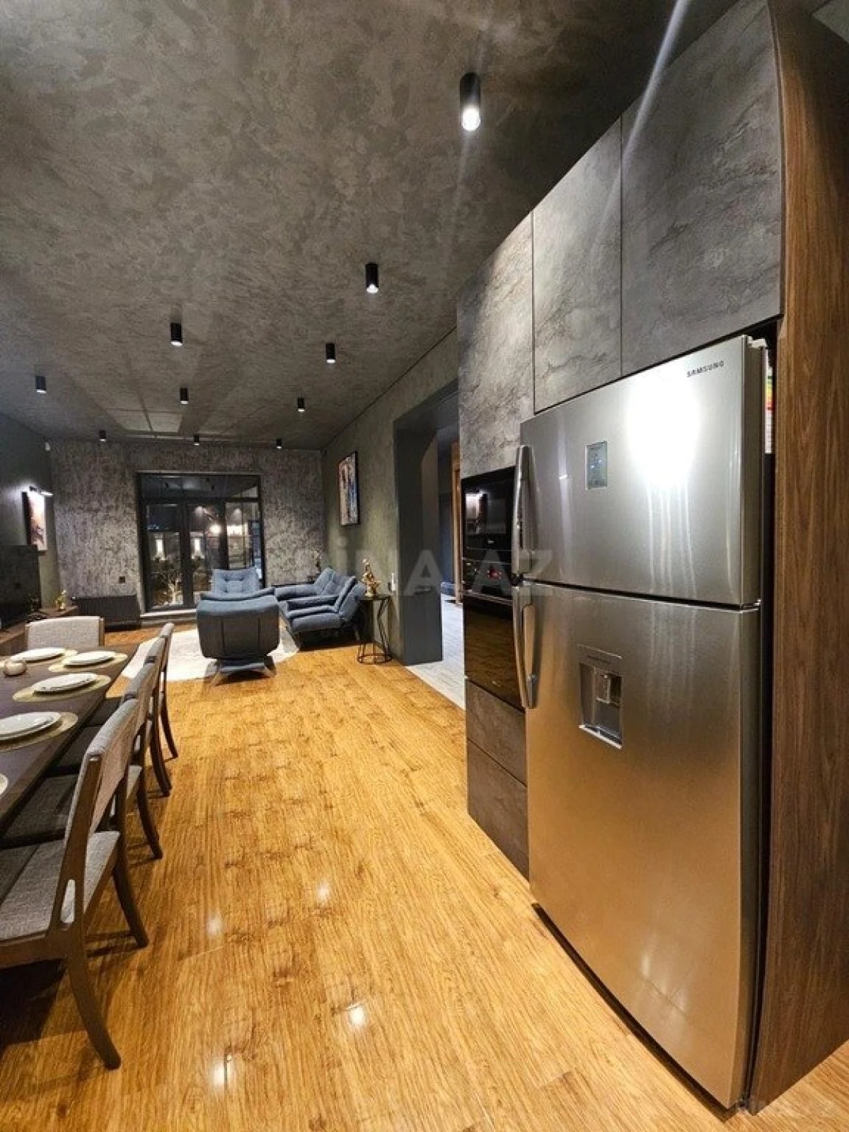 Kirayə verilir 5 otaqlı həyət evi 400 m²