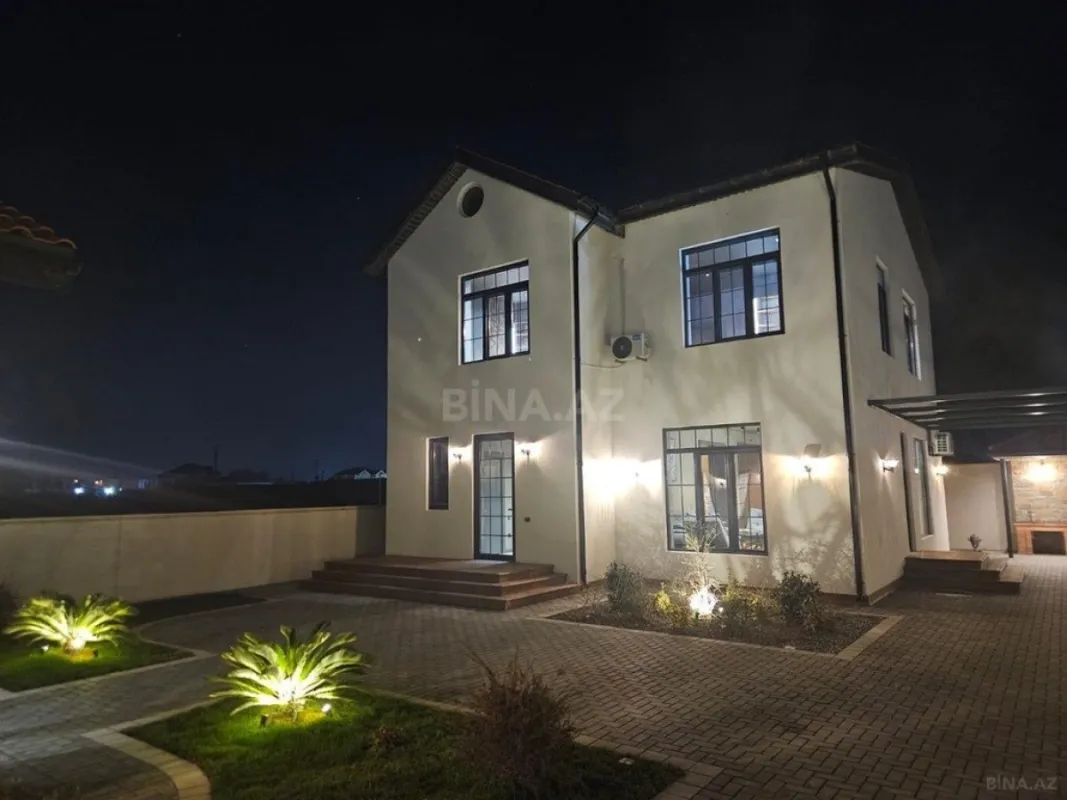 Kirayə verilir 5 otaqlı həyət evi 400 m²