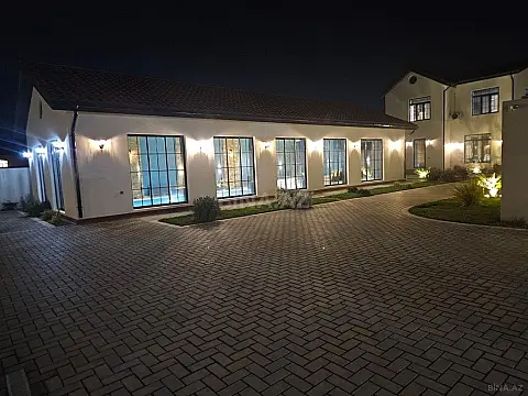 Kirayə verilir 5 otaqlı həyət evi 400 m²