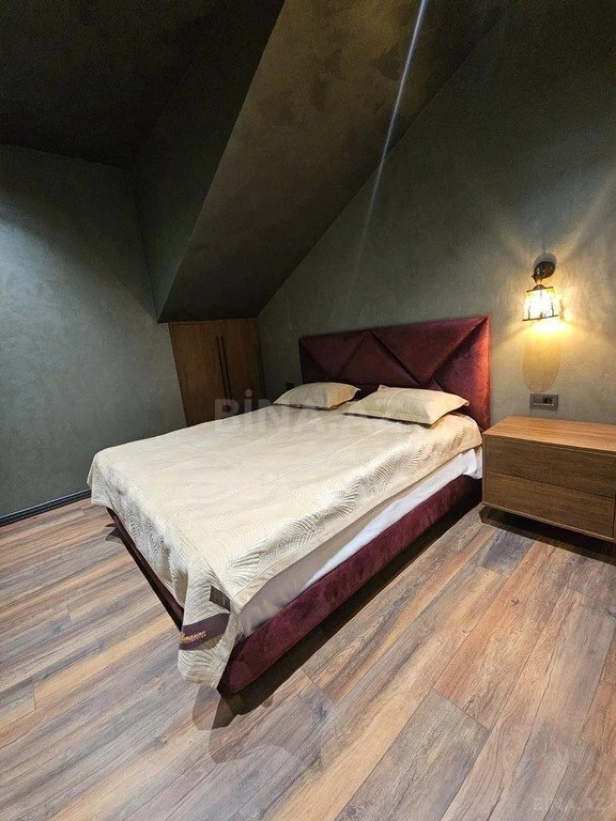 Kirayə verilir 5 otaqlı həyət evi 400 m²