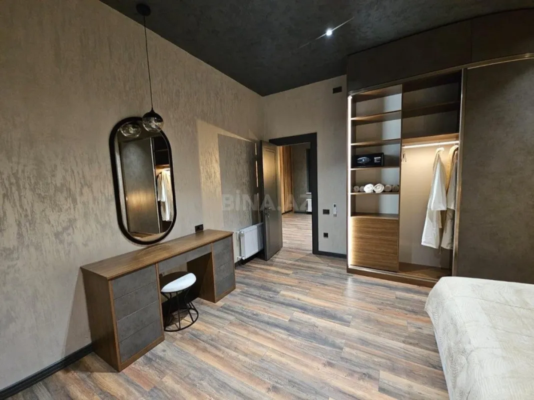 Kirayə verilir 5 otaqlı həyət evi 400 m²