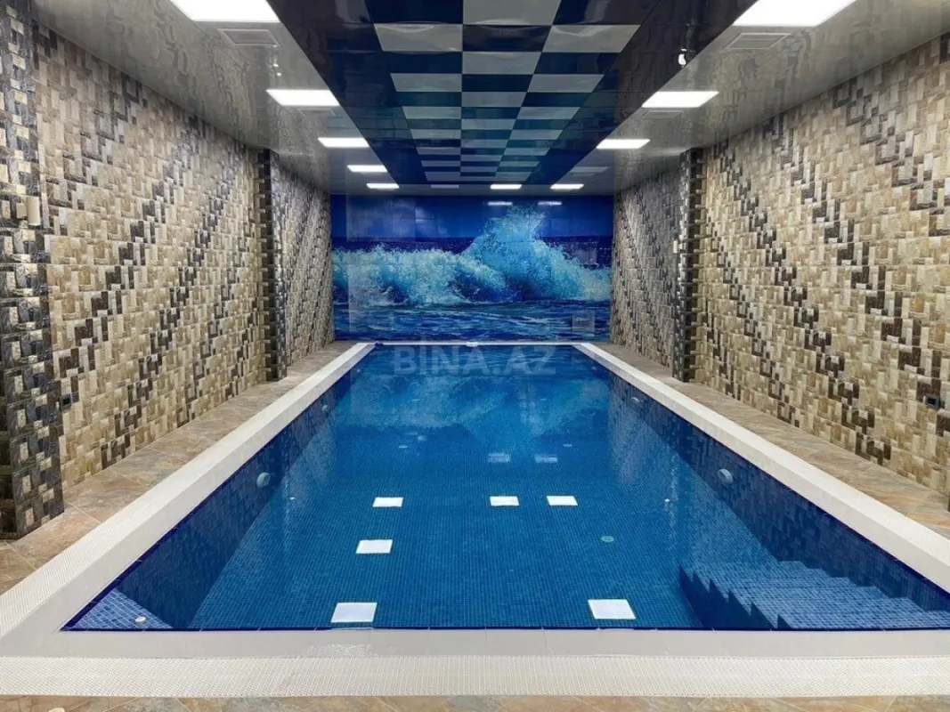 Kirayə verilir 8 otaqlı həyət evi 650 m²