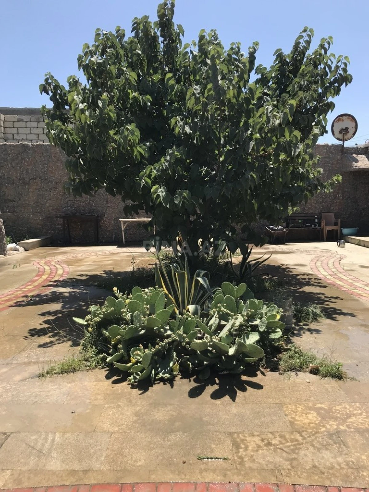 Kirayə verilir 2 otaqlı həyət evi 55 m²