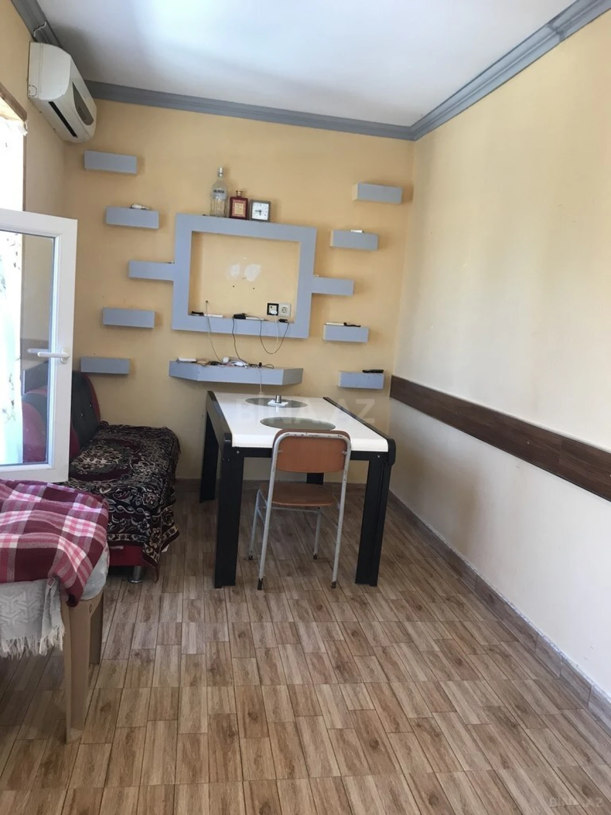 Kirayə verilir 2 otaqlı həyət evi 55 m²